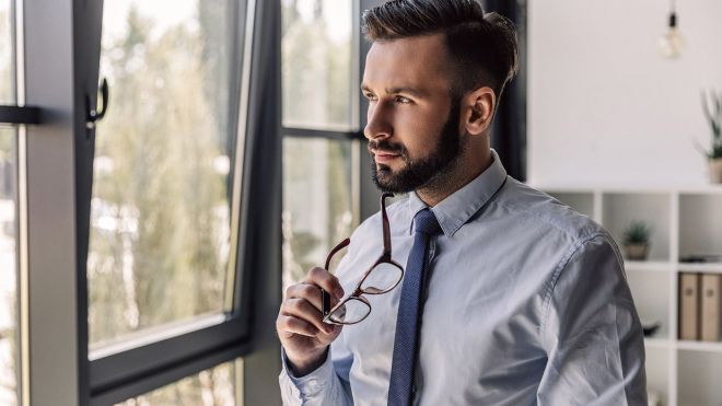 Fitting a Square Building